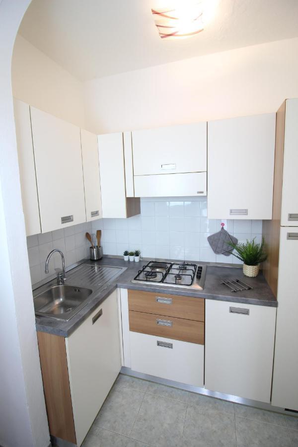 Lovely Panoramic View Apartment - Affitti Brevi Italia Aosta Buitenkant foto